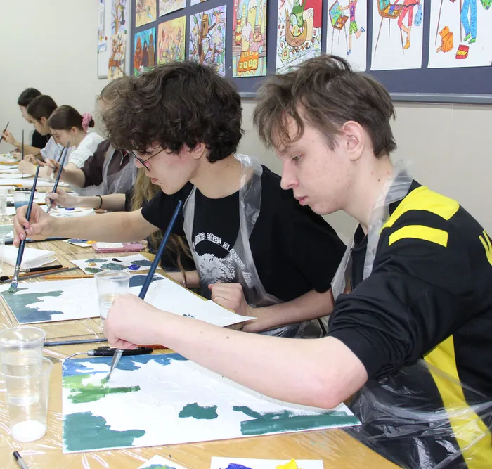 Участники мастер-класса за работой